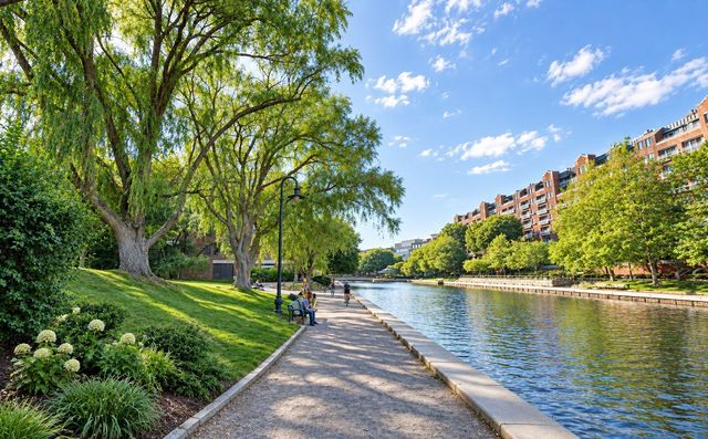 56.5 Spring St 56, Cambridge, MA 02141