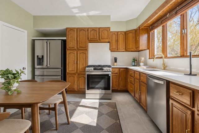 56.5 Spring St 56, Cambridge, MA 02141