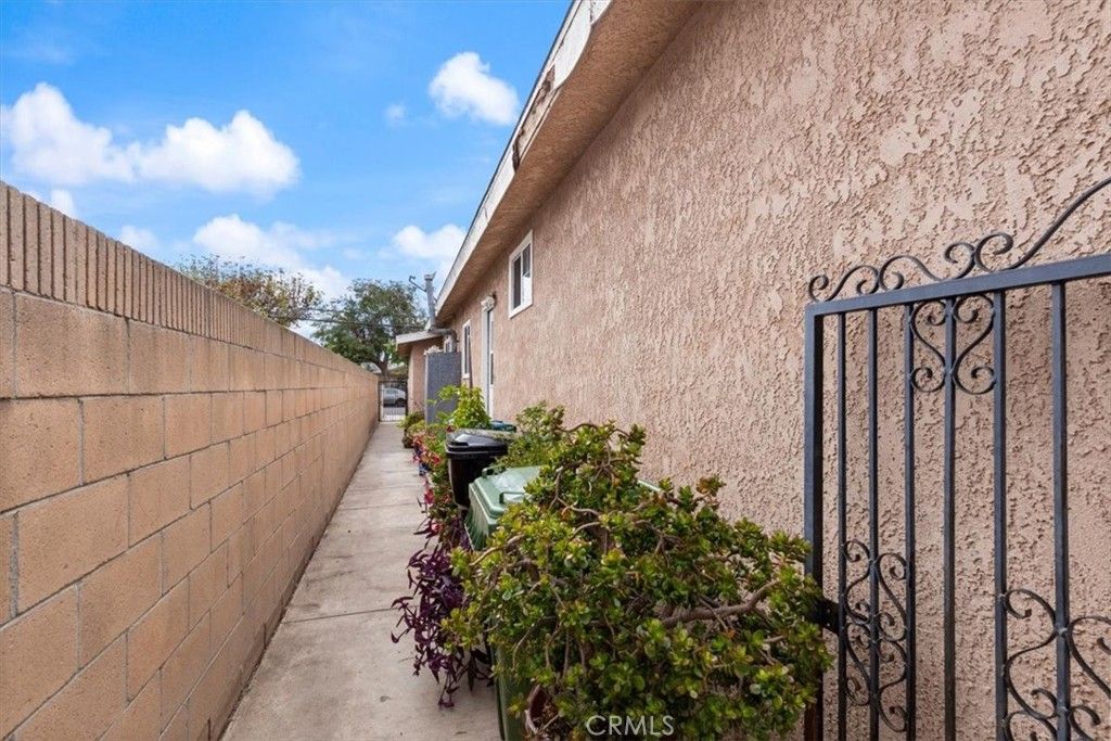 Image 25 of property listing at 15222 Osage, Lawndale, CA 90260