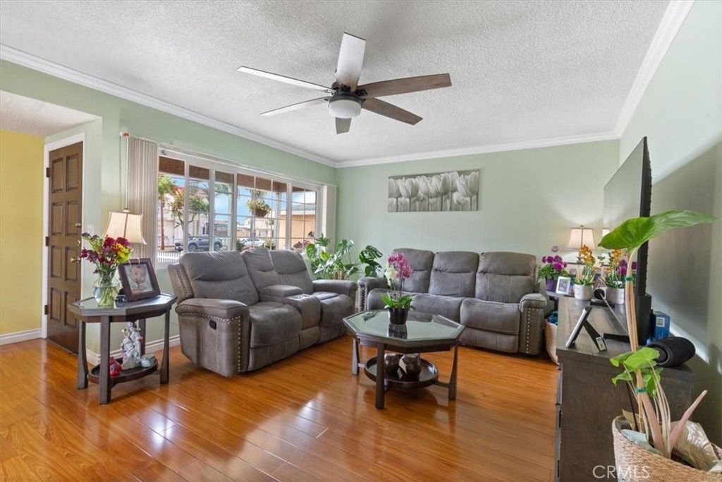Image 5 of property listing at 15222 Osage, Lawndale, CA 90260