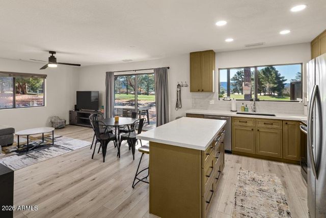 345 FAIRWAY OAKS Drive 1-3, Sedona, AZ 86351