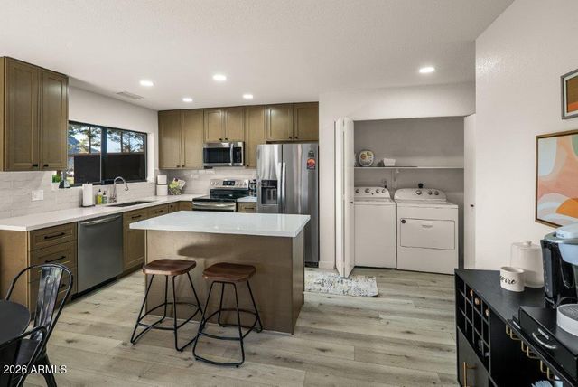 345 FAIRWAY OAKS Drive 1-3, Sedona, AZ 86351