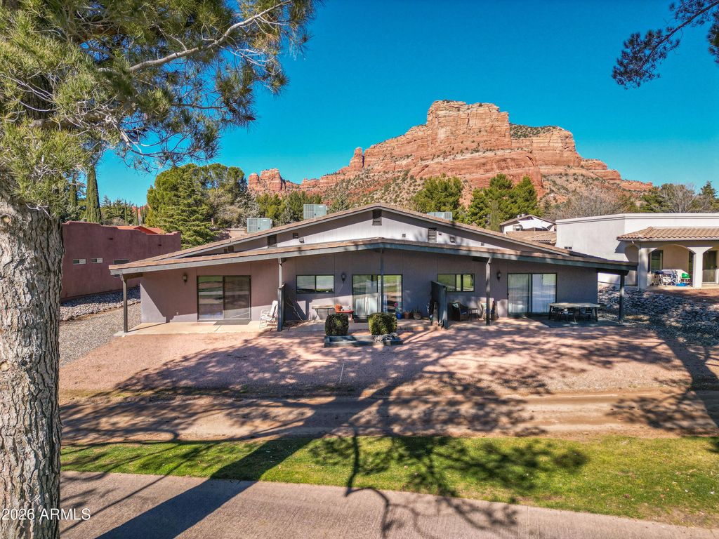 345 FAIRWAY OAKS Drive 1-3, Sedona, AZ 86351