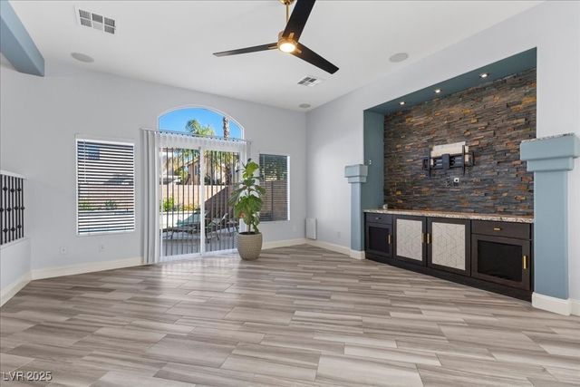 10902 Fintry Hills Street, Las Vegas, NV 89141
