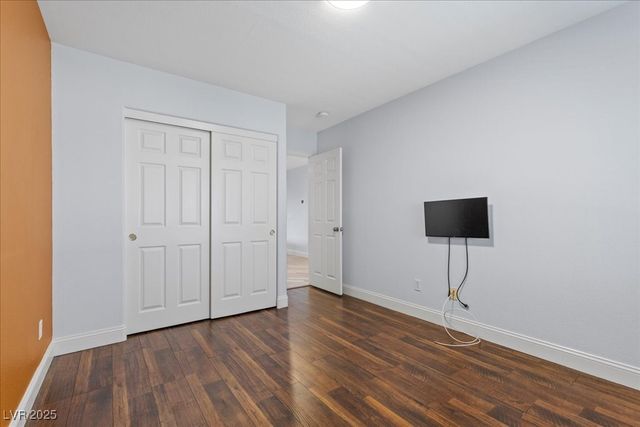 10902 Fintry Hills Street, Las Vegas, NV 89141