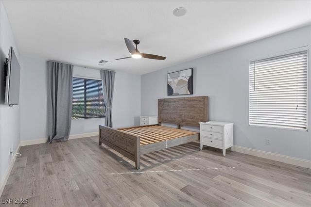 10902 Fintry Hills Street, Las Vegas, NV 89141