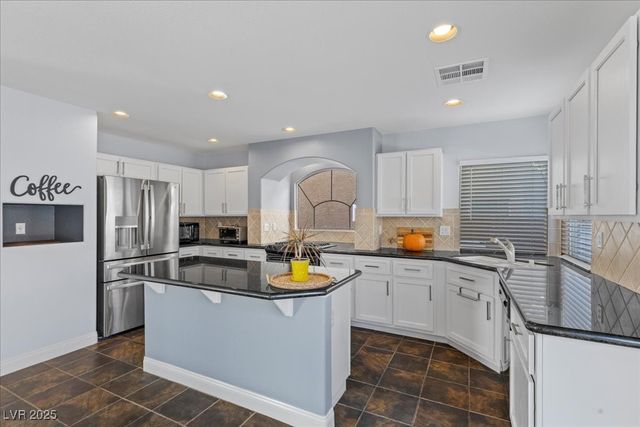 10902 Fintry Hills Street, Las Vegas, NV 89141