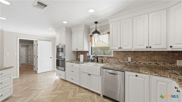 10040 US Highway 90a, Gonzales, TX 78629