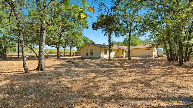 10040 US Highway 90a, Gonzales, TX 78629