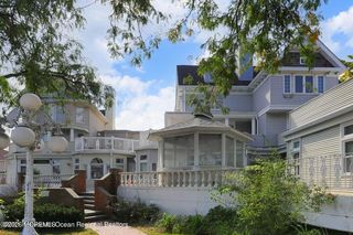 100 1st Street 11, Keyport, NJ 07735