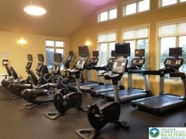 343 Echo Lake Road, Coolbaugh Twp, PA 18466