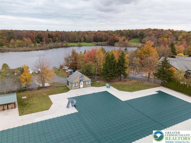 343 Echo Lake Road, Coolbaugh Twp, PA 18466