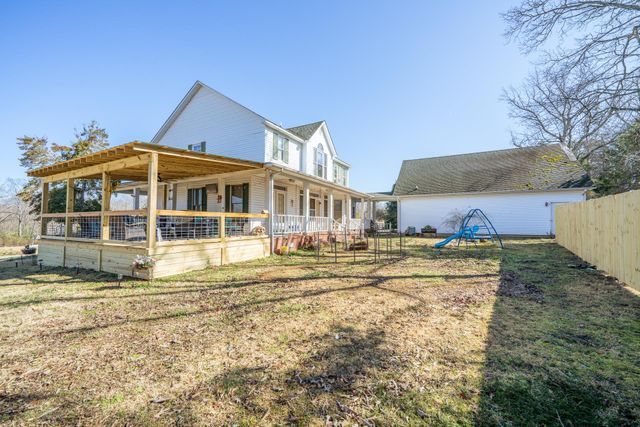 645 WILDFLOWER RIDGE LN, Savannah, TN 38372