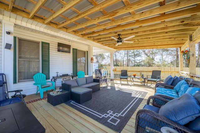 645 WILDFLOWER RIDGE LN, Savannah, TN 38372