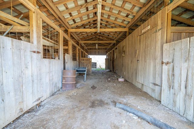 645 WILDFLOWER RIDGE LN, Savannah, TN 38372