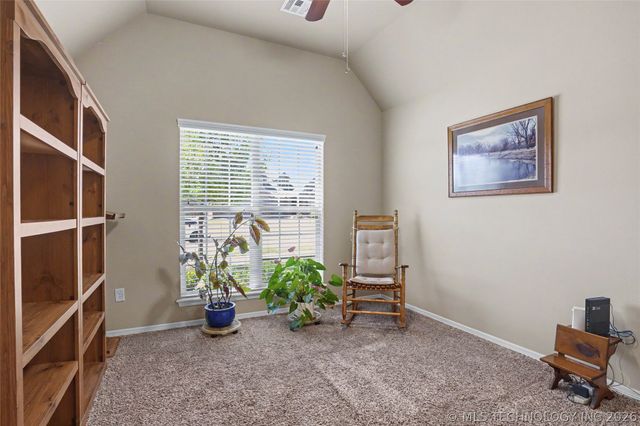 17527 E 43rd Street, Tulsa, OK 74134