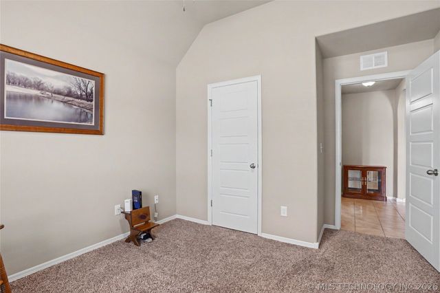 17527 E 43rd Street, Tulsa, OK 74134