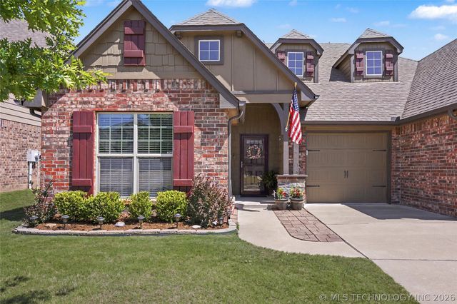 17527 E 43rd Street, Tulsa, OK 74134