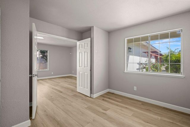 7444 Larchmont Dr, North Highlands, CA 95660