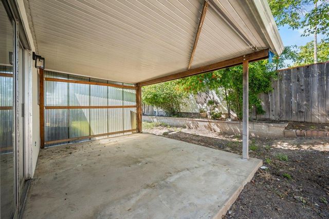 7444 Larchmont Dr, North Highlands, CA 95660