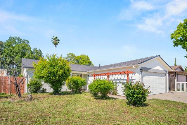 7444 Larchmont Dr, North Highlands, CA 95660