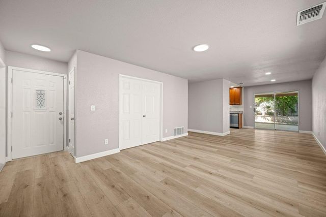 7444 Larchmont Dr, North Highlands, CA 95660