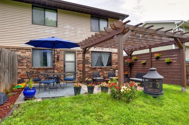 5118 Bel Aire Road, Des Moines, IA 50310