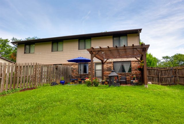 5118 Bel Aire Road, Des Moines, IA 50310