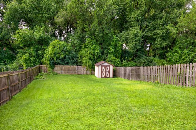 5118 Bel Aire Road, Des Moines, IA 50310