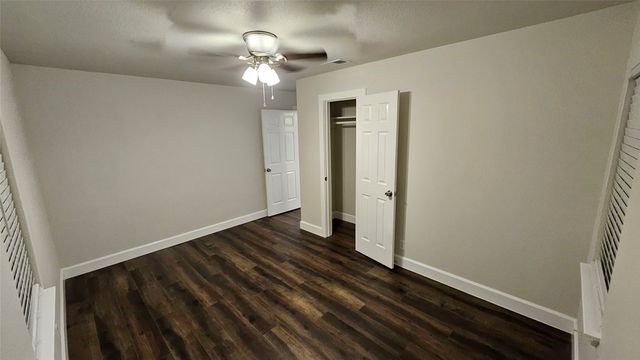 2502 Helmet Street, Irving, TX 75060