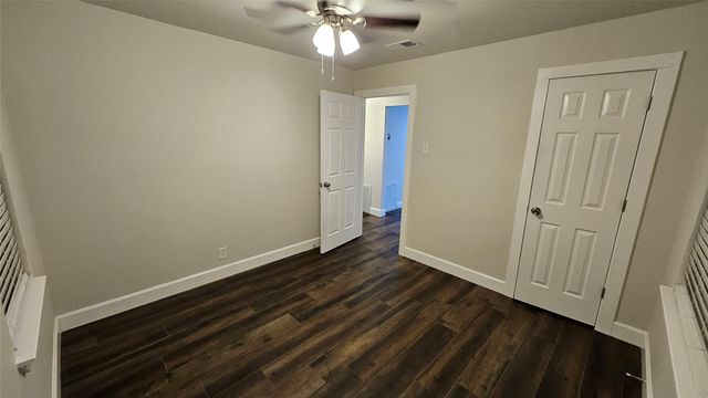 2502 Helmet Street, Irving, TX 75060