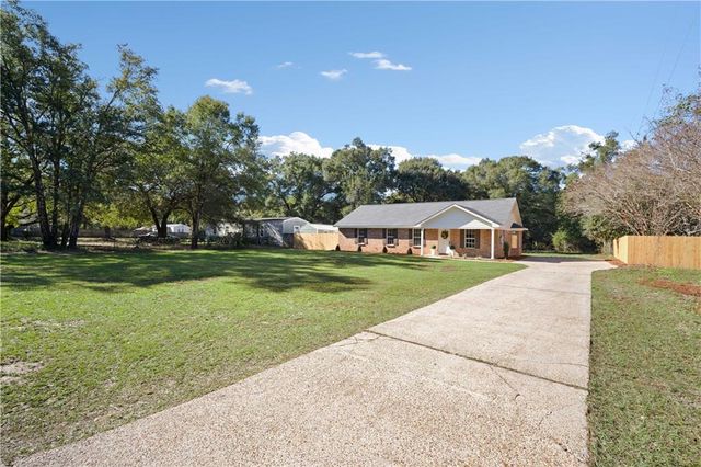 4580 Schimpfs Lane, Mobile, AL 36619