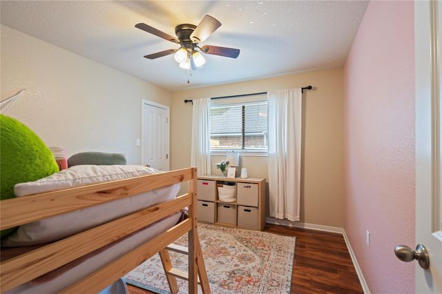 3812 Amanda Drive, Dickinson, TX 77539