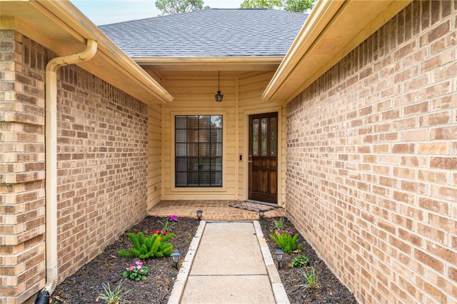 3812 Amanda Drive, Dickinson, TX 77539