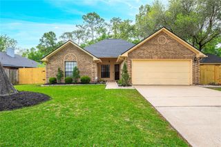 3812 Amanda Drive, Dickinson, TX 77539