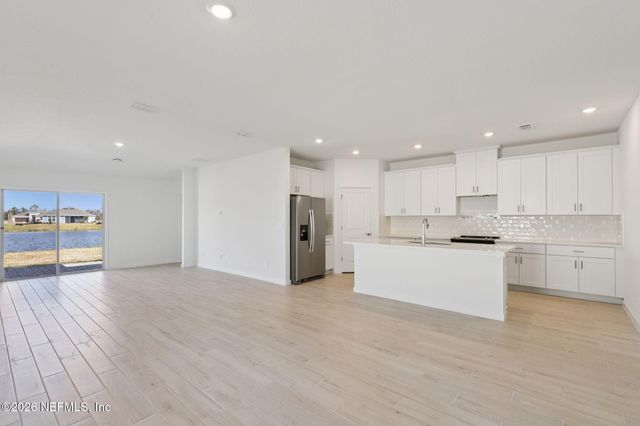 60 ARARAT Drive, Palm Coast, FL 32137