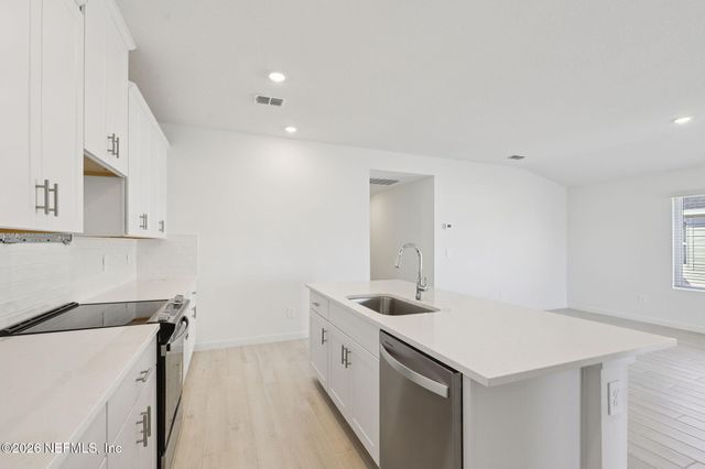 60 ARARAT Drive, Palm Coast, FL 32137