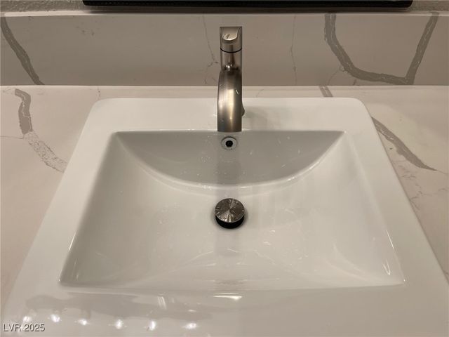 7255 West Sunset Road 2133, Las Vegas, NV 89113