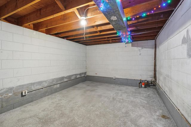 1561 Clarence Street, Saint Paul, MN 55106