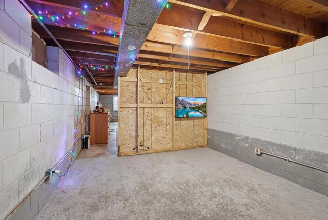 1561 Clarence Street, Saint Paul, MN 55106