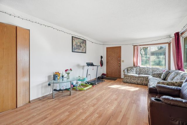 1561 Clarence Street, Saint Paul, MN 55106