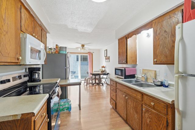 1561 Clarence Street, Saint Paul, MN 55106