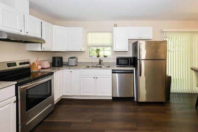 6011 Landover Circle, Morrow, GA 30260