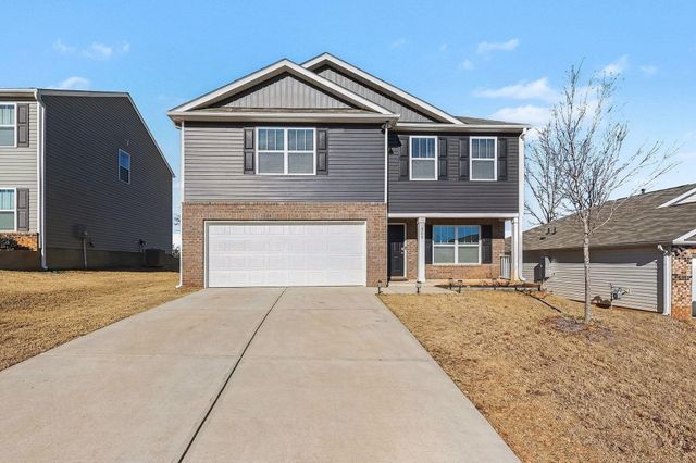 365 Valencia Circle, Wellford, SC 29385