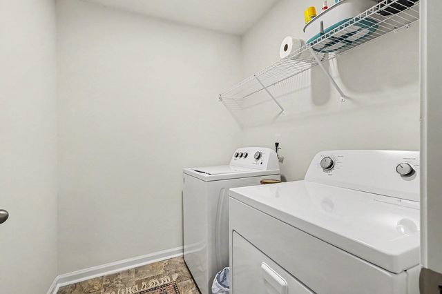 365 Valencia Circle, Wellford, SC 29385