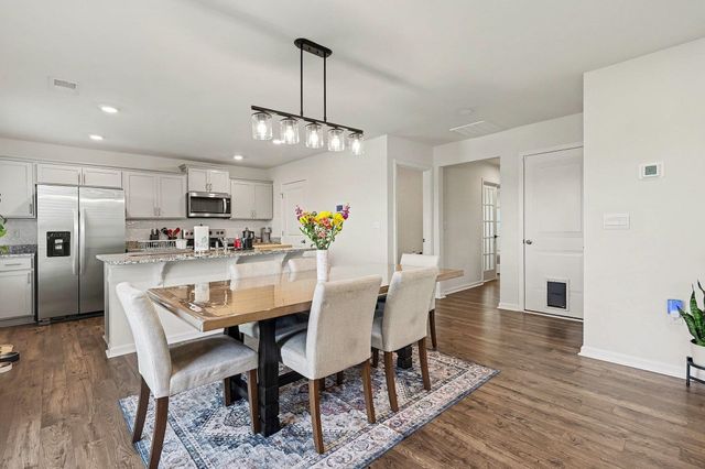 365 Valencia Circle, Wellford, SC 29385