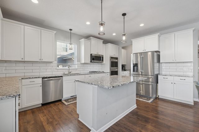 6576 Jeffery Avenue S, Cottage Grove, MN 55016