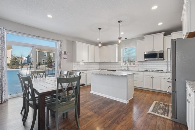 6576 Jeffery Avenue S, Cottage Grove, MN 55016