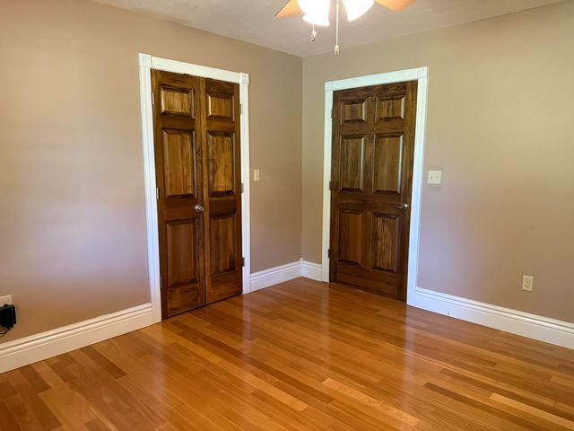200 Hudson Lane, Russell Springs, KY 42642