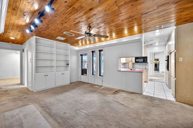 1502 Ventura Ave, Midland, TX 79705